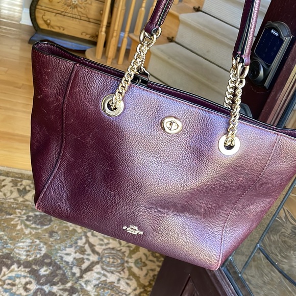 Preloved Coach bag - beautiful burgundy - Picture 3 of 7